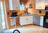 19_kitchenLeftTowardsEntrance2026WEB