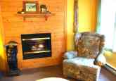10_LRfireplaceReadingChair2022