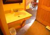 10_bathroomLowerSinkHandicap2022