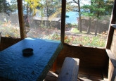 10_screenPorchViewLake