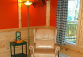 11_LivingRoomLeatherRecliner