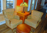 12_LivingRoom2chairTeteATete