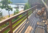 15_DeckViewRightLakeLoungingPlatformSaunaWEB