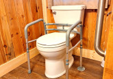 15_bathroom2025HandicapToilet