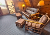 3_livingroomFutonNew2026EntranceWEB