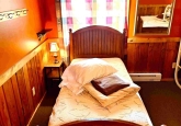 6_BunkRoomLeftTwinWEB