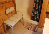 7 showerbench