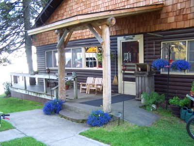 LodgeEntrance2009-2